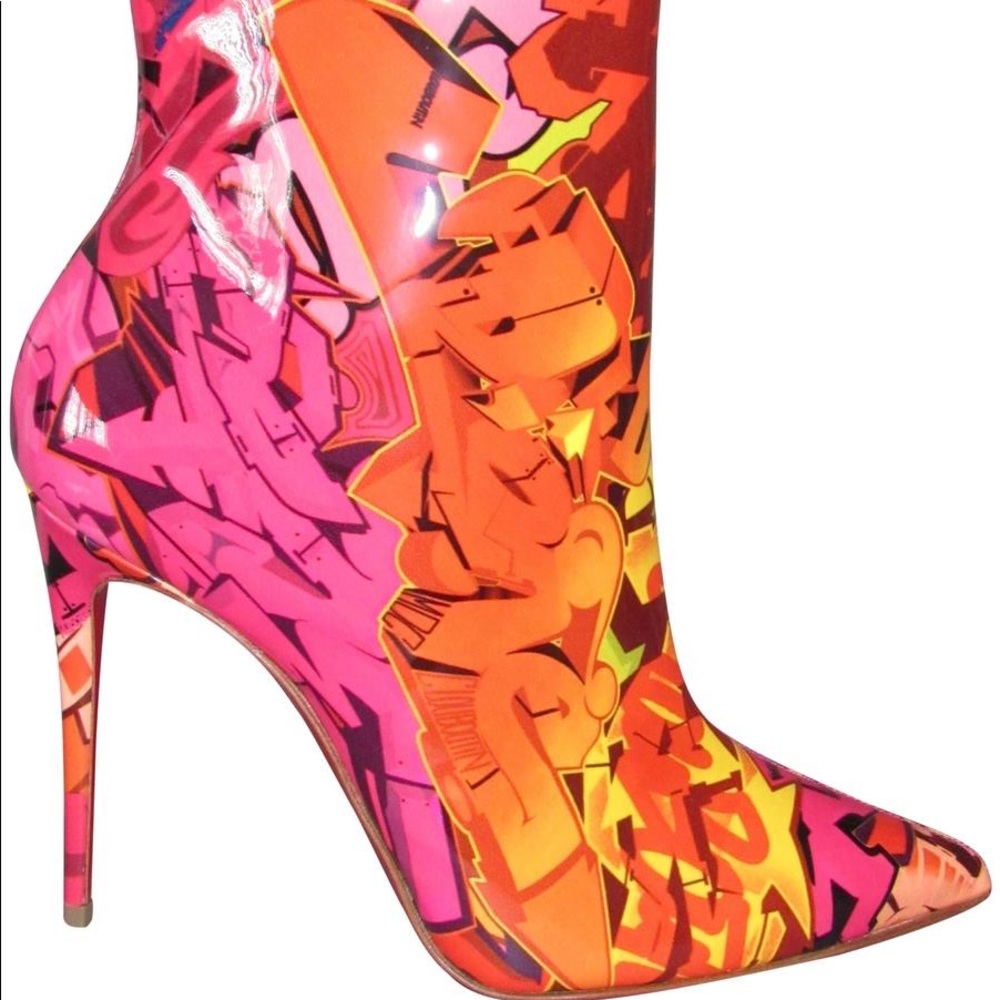 Christian Louboutin So Kate 100 Metrograf Booty